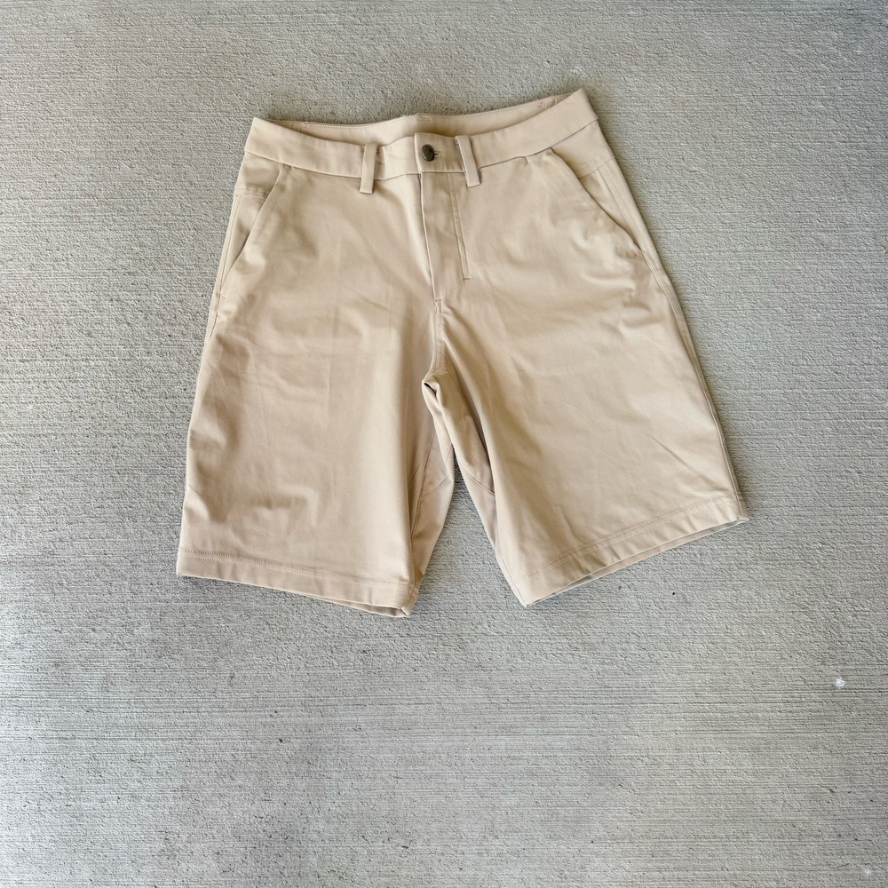 Lululemon Commission Khaki Shorts Men's Size 32 Classic Fit Casual Chino